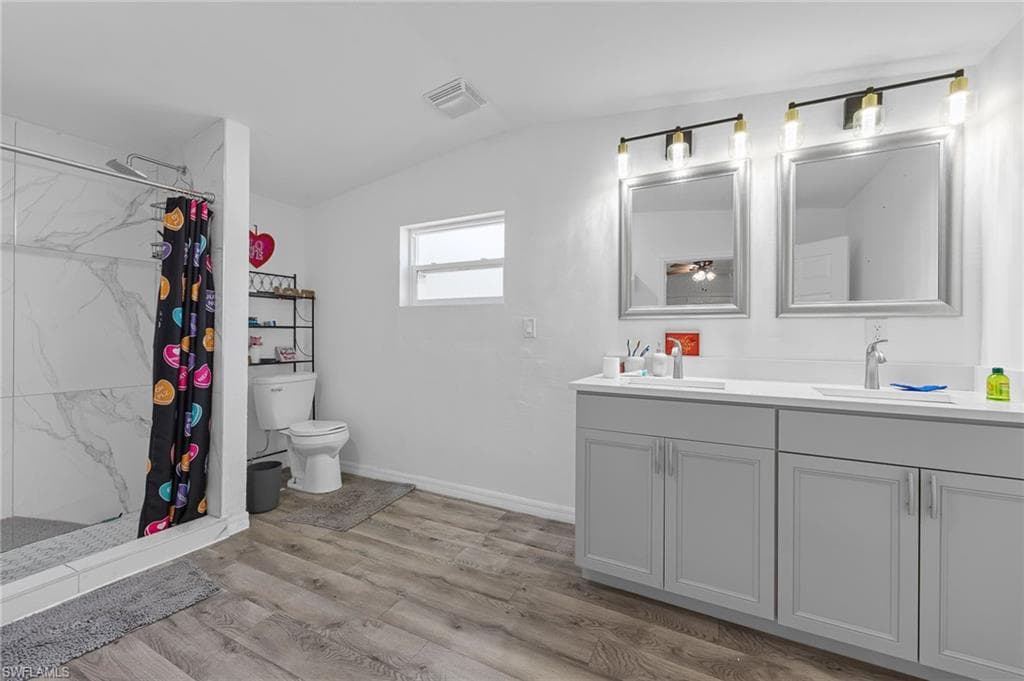 164 Prospect AVE, FORT MYERS FL 33905-9