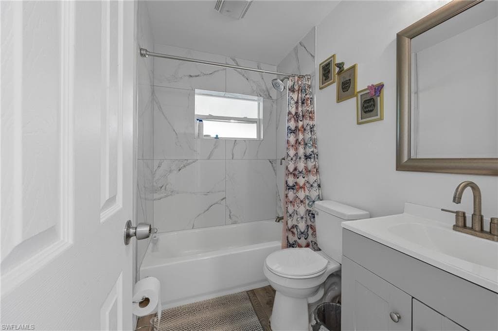 164 Prospect AVE, FORT MYERS FL 33905-7