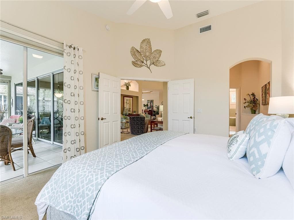10402 Autumn Breeze DR # 202, ESTERO FL 34135-16