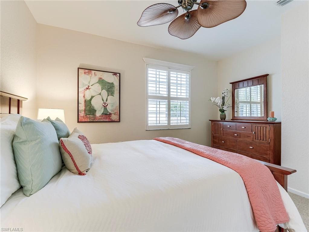 10402 Autumn Breeze DR # 202, ESTERO FL 34135-19