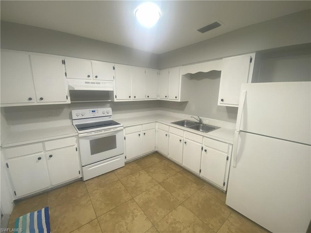 12607 1st ST, FORT MYERS FL 33905-1