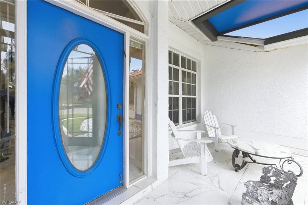 209 Countryside DR, NAPLES FL 34104-1