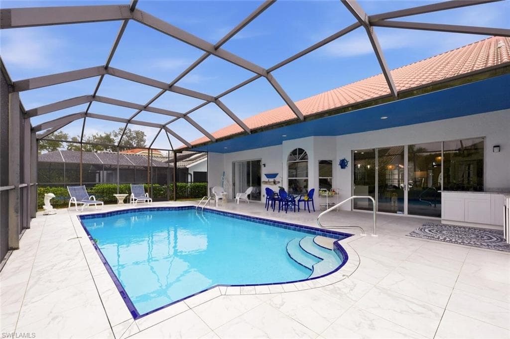 209 Countryside DR, NAPLES FL 34104-31