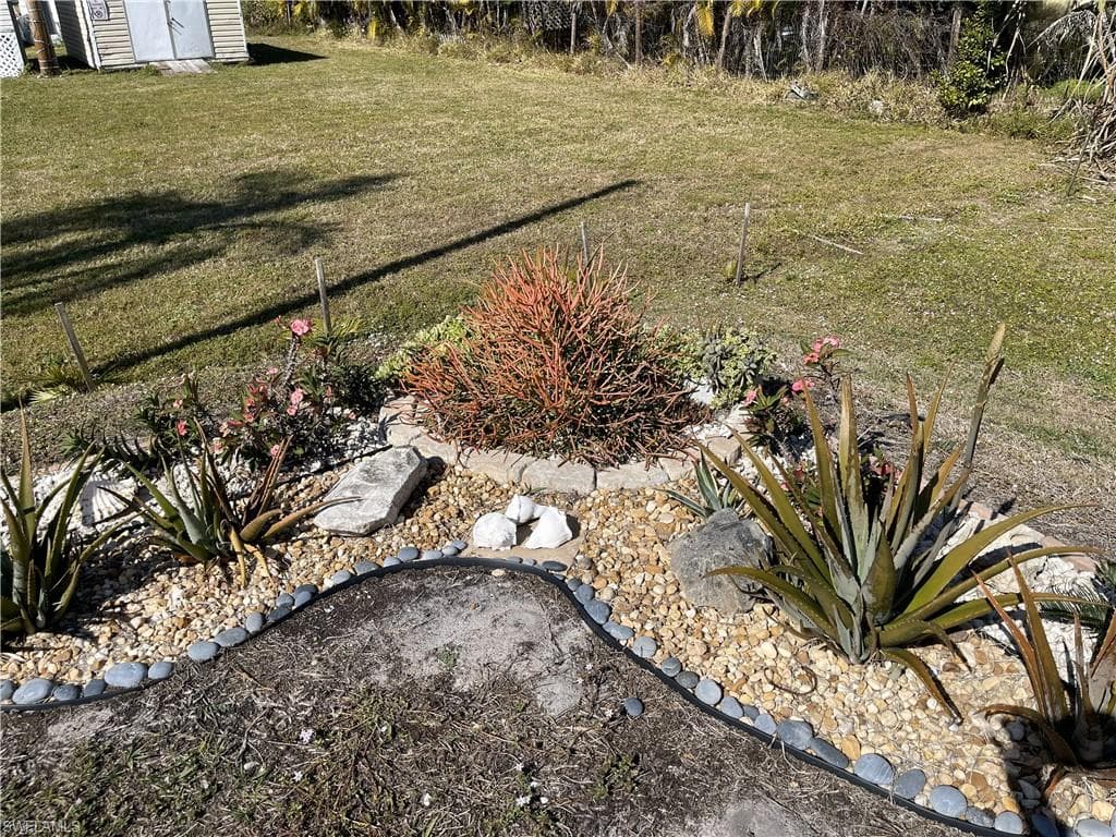 5520 Rainbow DR, BOKEELIA FL 33922-29