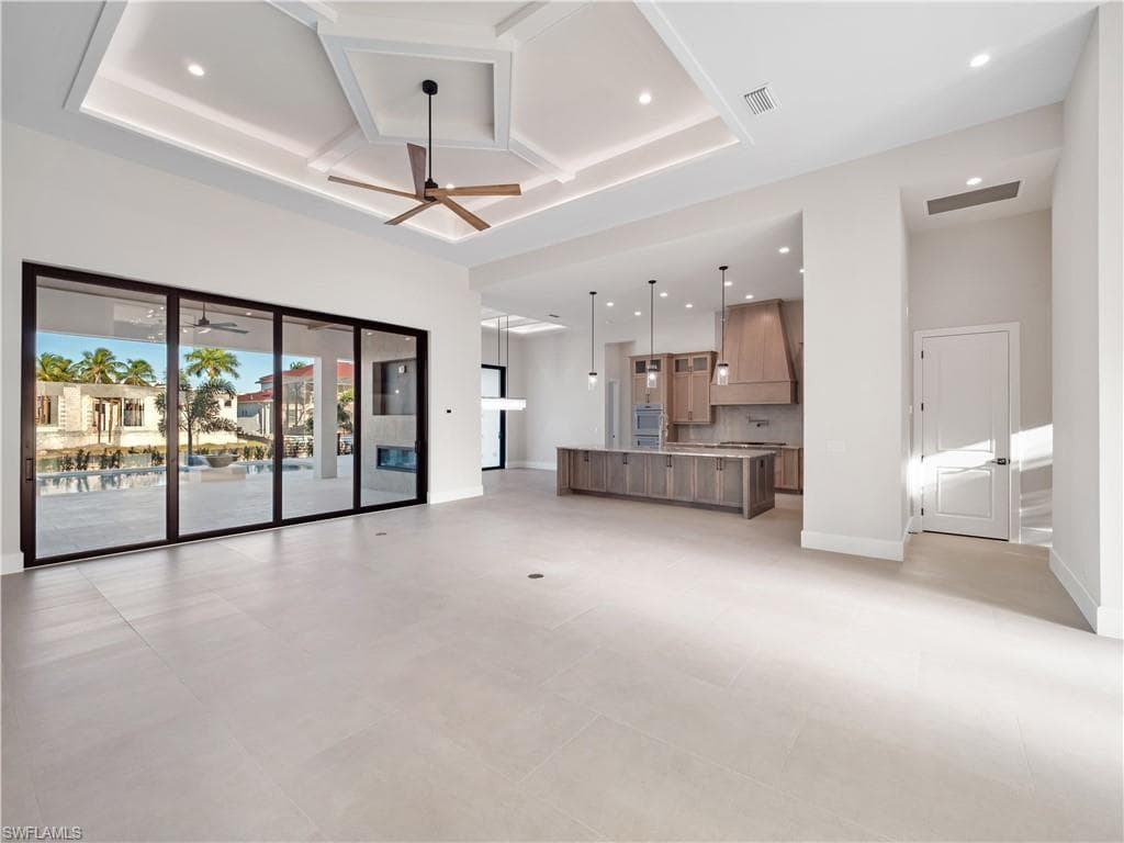 111 Montrose DR, FORT MYERS FL 33919-21