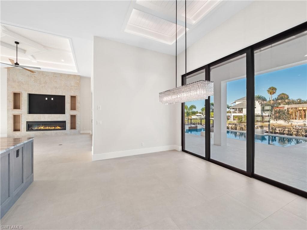 111 Montrose DR, FORT MYERS FL 33919-29