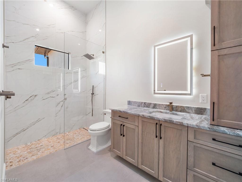 111 Montrose DR, FORT MYERS FL 33919-36