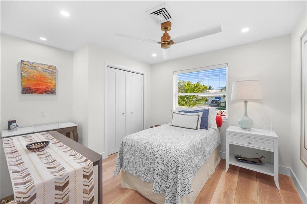 2855 10th ST N, NAPLES FL 34103-15