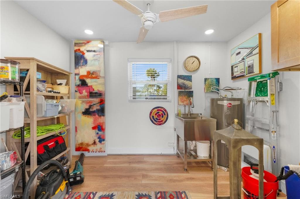 2855 10th ST N, NAPLES FL 34103-30