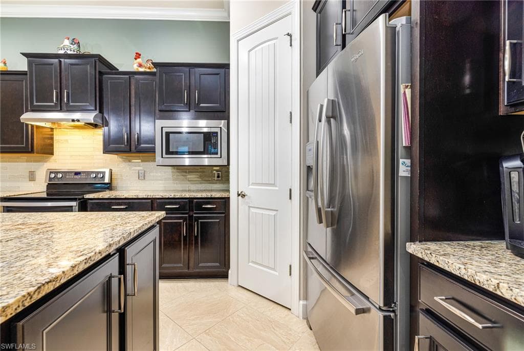 20454 Misty Woods CT-11