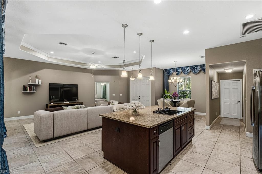 11210 Rabun Gap DR, NORTH FORT MYERS FL 33917-6