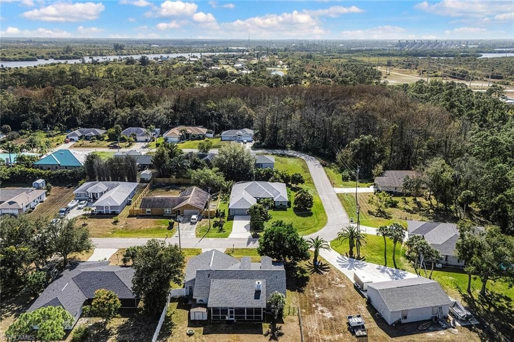 11210 Rabun Gap DR, NORTH FORT MYERS FL 33917-40