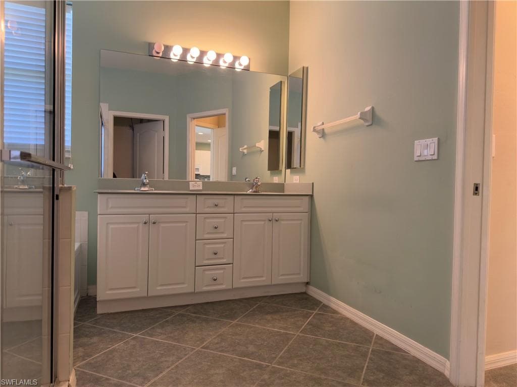 15057 Balmoral LOOP, FORT MYERS FL 33919-9