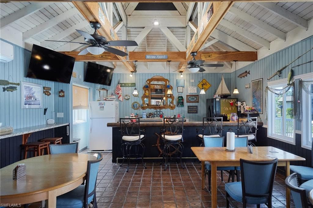 5773 Bass CIR, FORT MYERS FL 33919-26