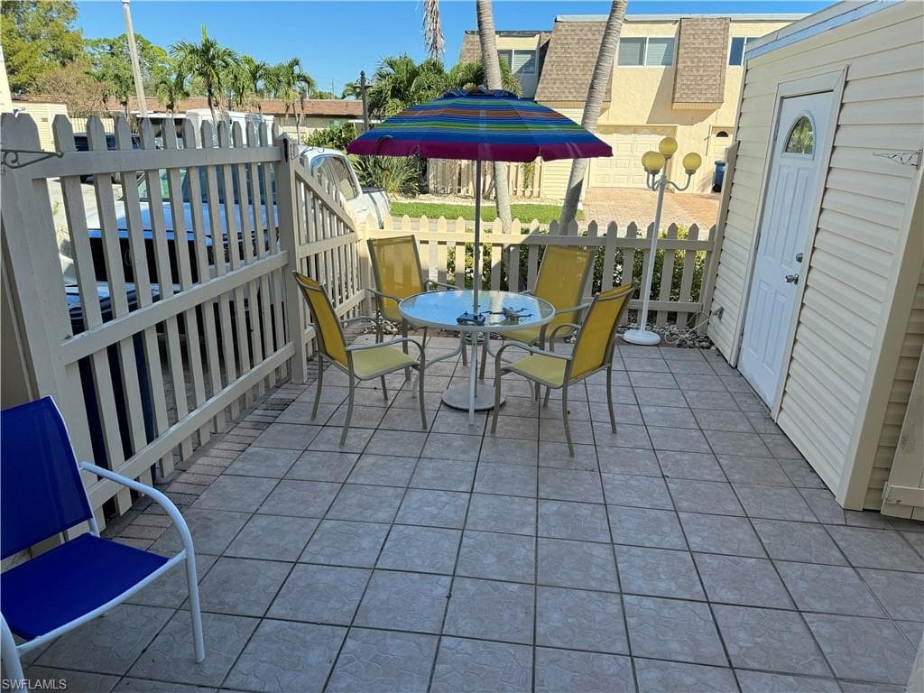 5773 Bass CIR, FORT MYERS FL 33919-14