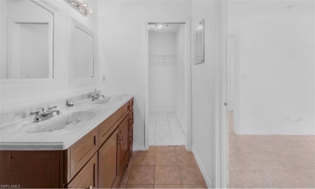 2172 Simon CT, FORT MYERS FL 33916-11