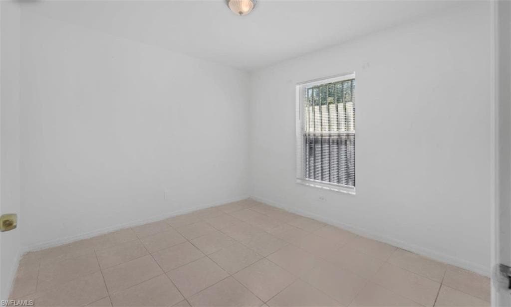 2172 Simon CT, FORT MYERS FL 33916-21