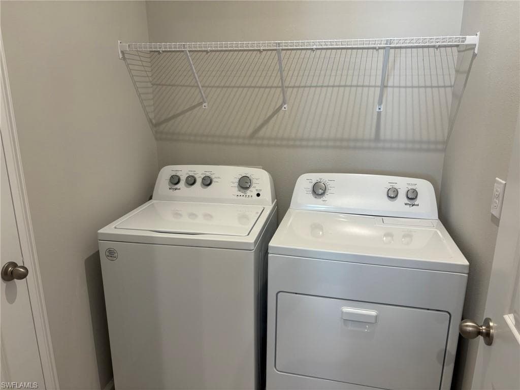 10287 Bonavie Cove DR, FORT MYERS FL 33966-12