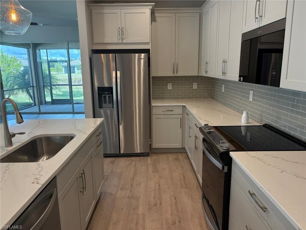 10287 Bonavie Cove DR, FORT MYERS FL 33966-11