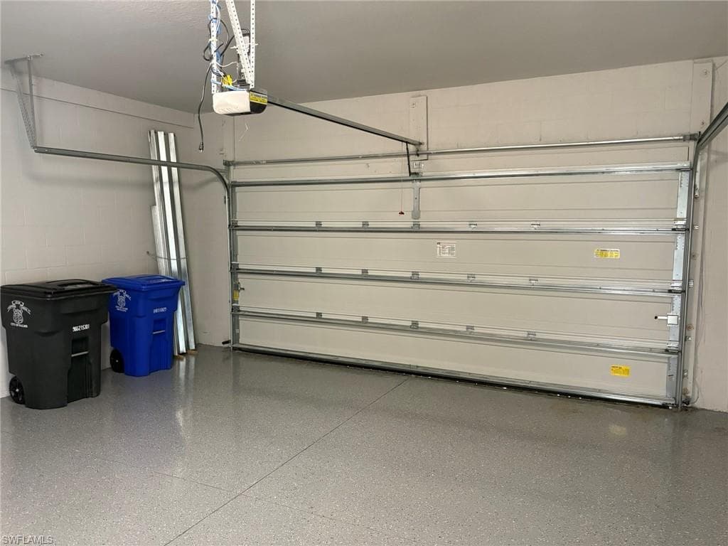 10287 Bonavie Cove DR, FORT MYERS FL 33966-24