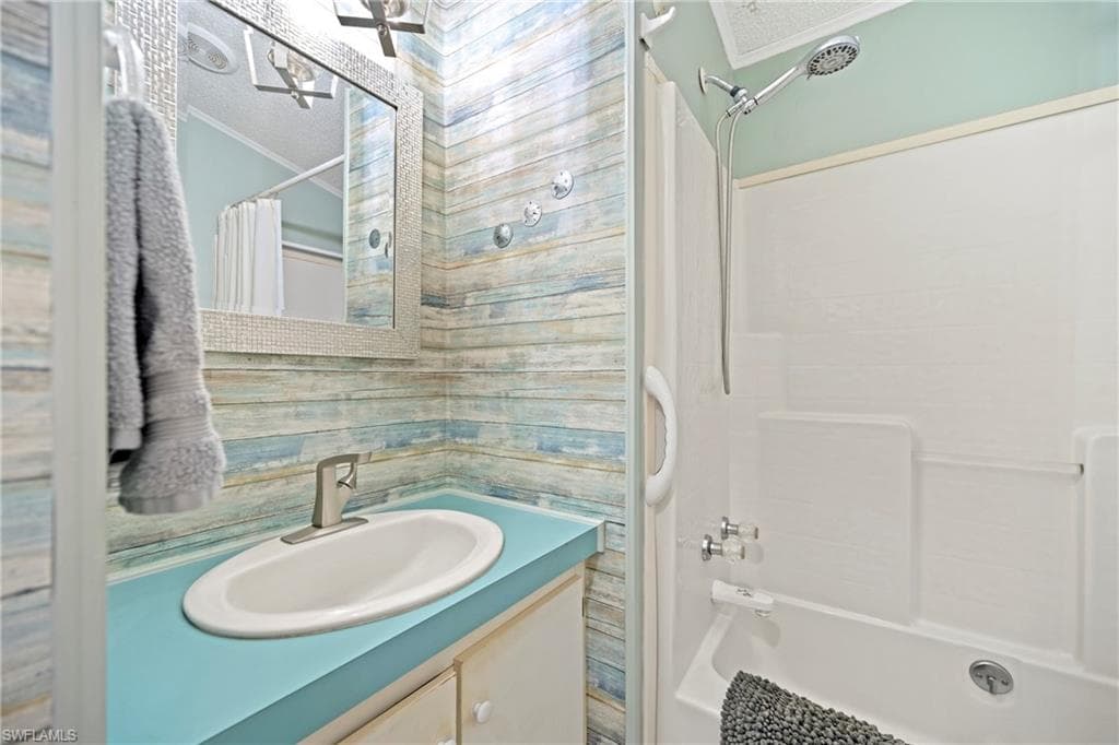 12930 Rebecca ST, FORT MYERS FL 33908-12