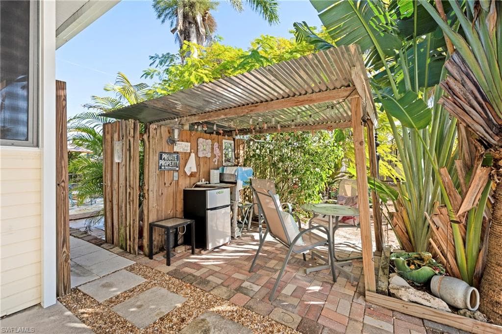 12930 Rebecca ST, FORT MYERS FL 33908-16