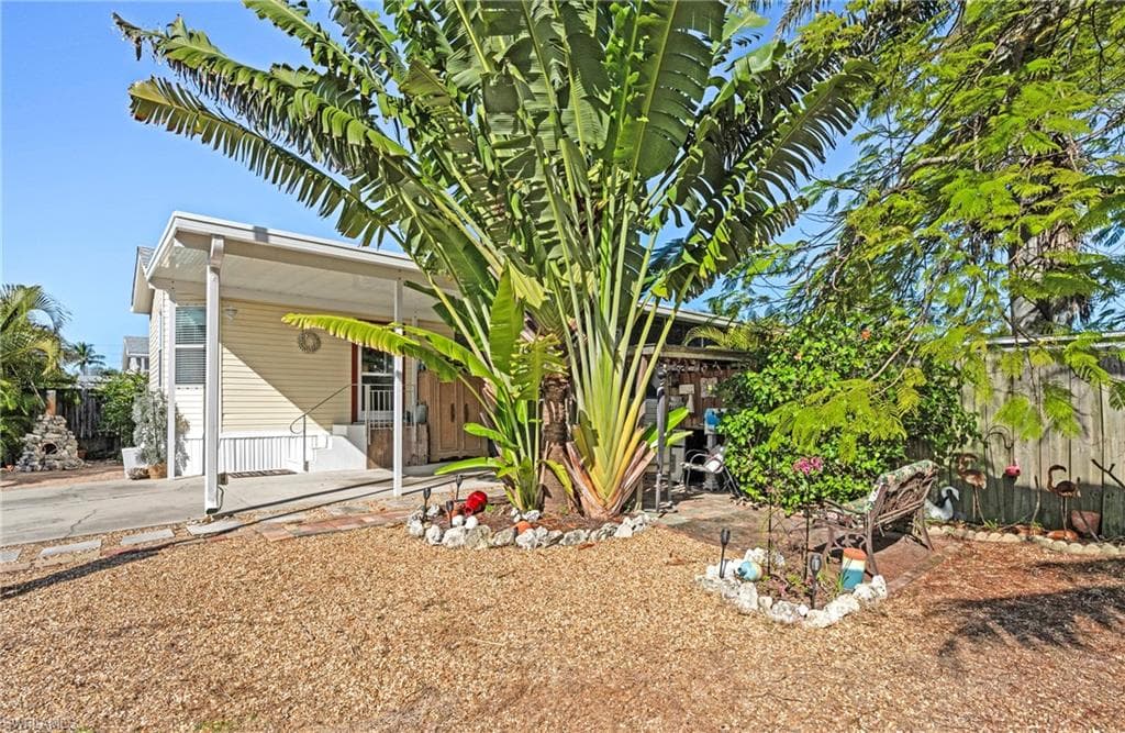12930 Rebecca ST, FORT MYERS FL 33908-31