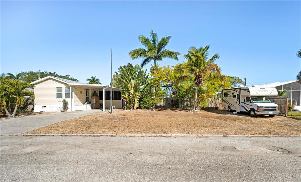 12930 Rebecca ST, FORT MYERS FL 33908-29