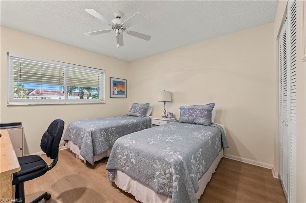 1055 Forest Lakes DR # E209, NAPLES FL 34105-15