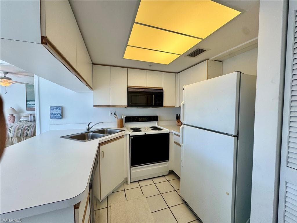 7390 Estero BLVD # 403, FORT MYERS BEACH FL 33931-17