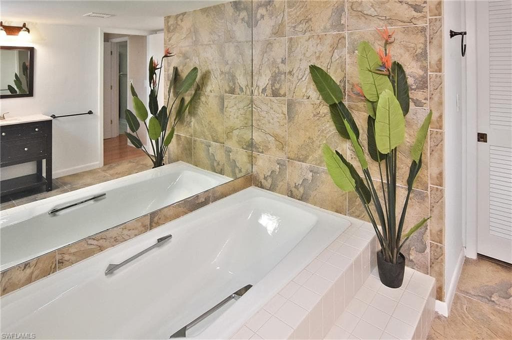 3350 N Key DR # 504, NORTH FORT MYERS FL 33903-15