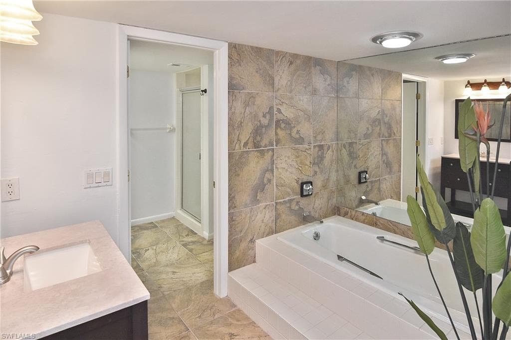 3350 N Key DR # 504, NORTH FORT MYERS FL 33903-13