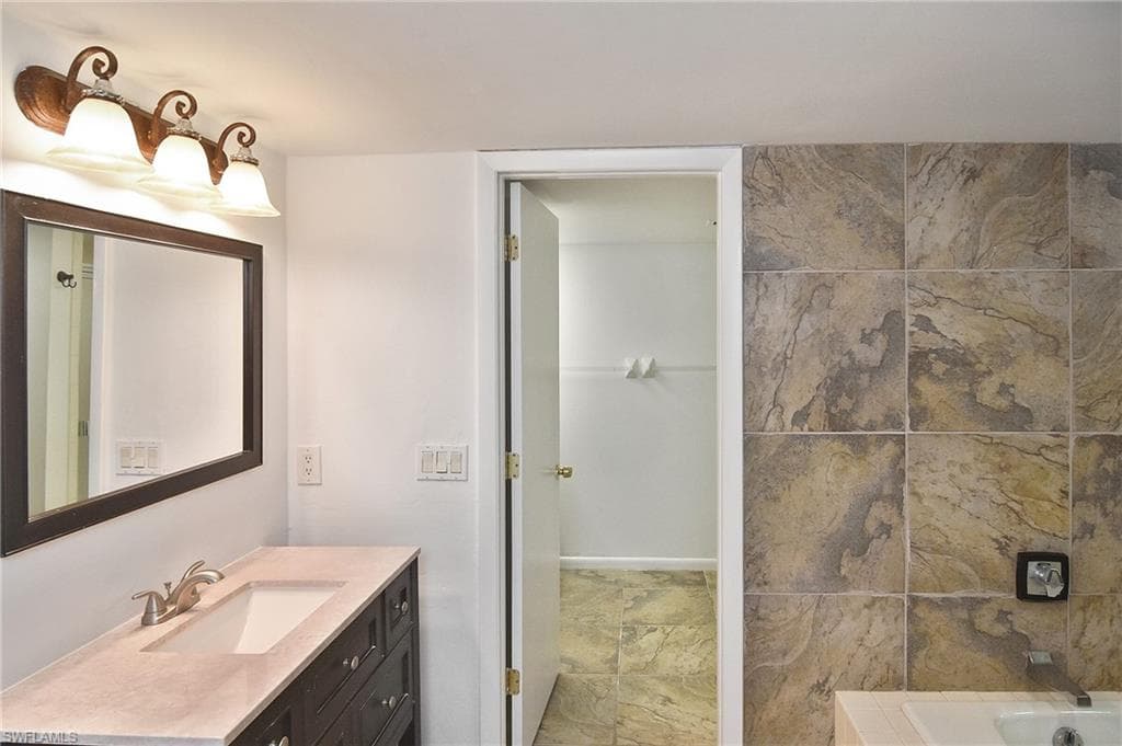 3350 N Key DR # 504, NORTH FORT MYERS FL 33903-14