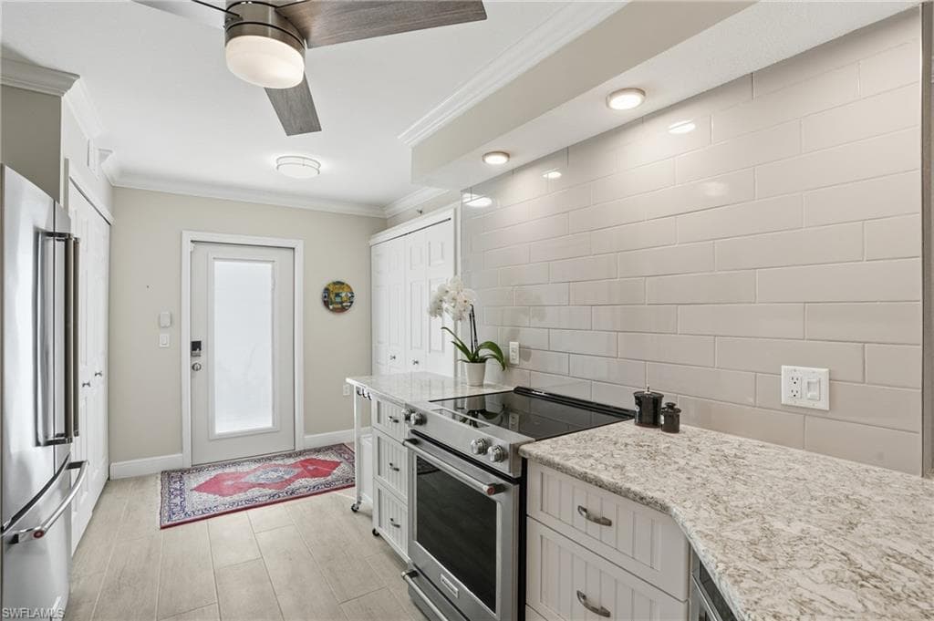 4945 Cougar CT S # 4, NAPLES FL 34109-12