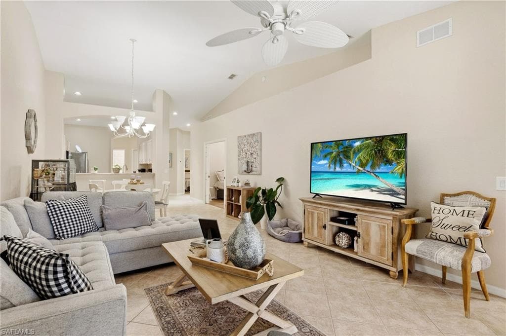 6242 Mandalay CIR # 55, NAPLES FL 34112-2