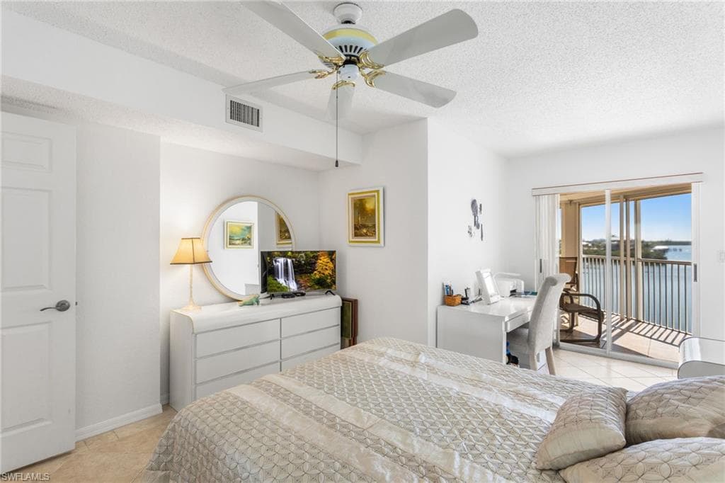 4895 Bonita Beach RD # 302, BONITA SPRINGS FL 34134-19