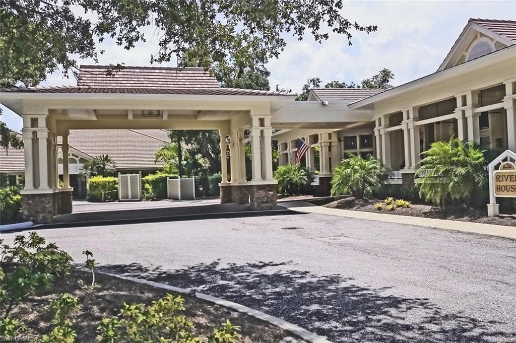 3071 Meandering WAY # 101, FORT MYERS FL 33905-44