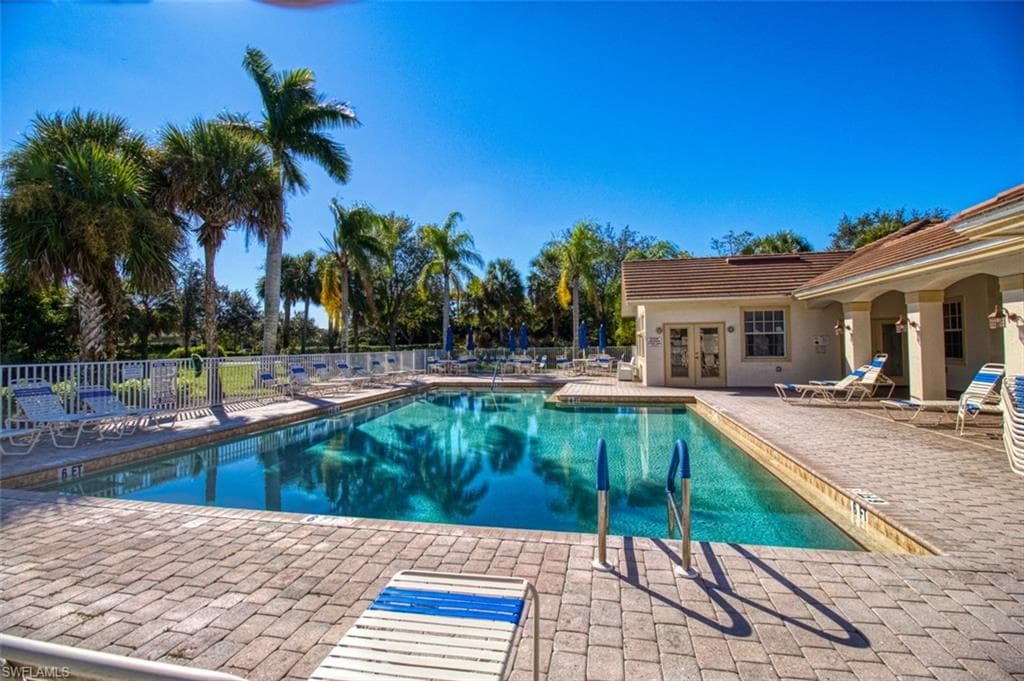 3071 Meandering WAY # 101, FORT MYERS FL 33905-38
