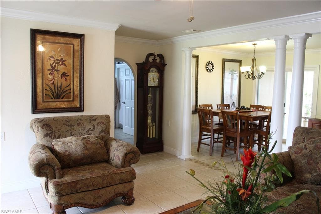 679 Canal DR, NORTH FORT MYERS FL 33903-24
