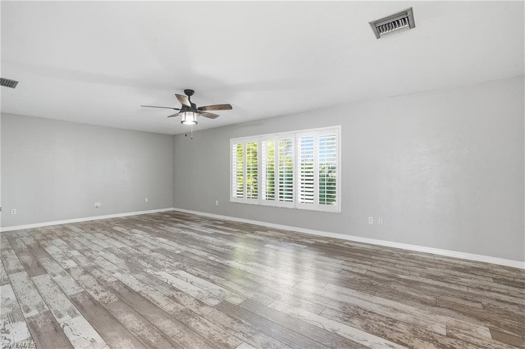 5964 Baker CT, FORT MYERS FL 33919-22