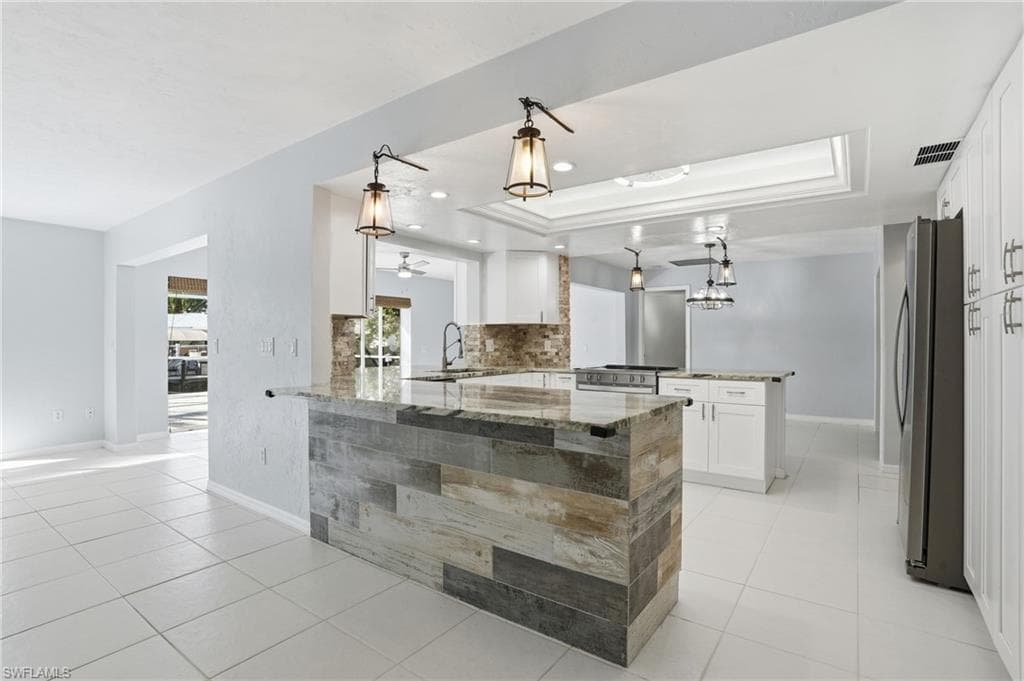 5964 Baker CT, FORT MYERS FL 33919-9