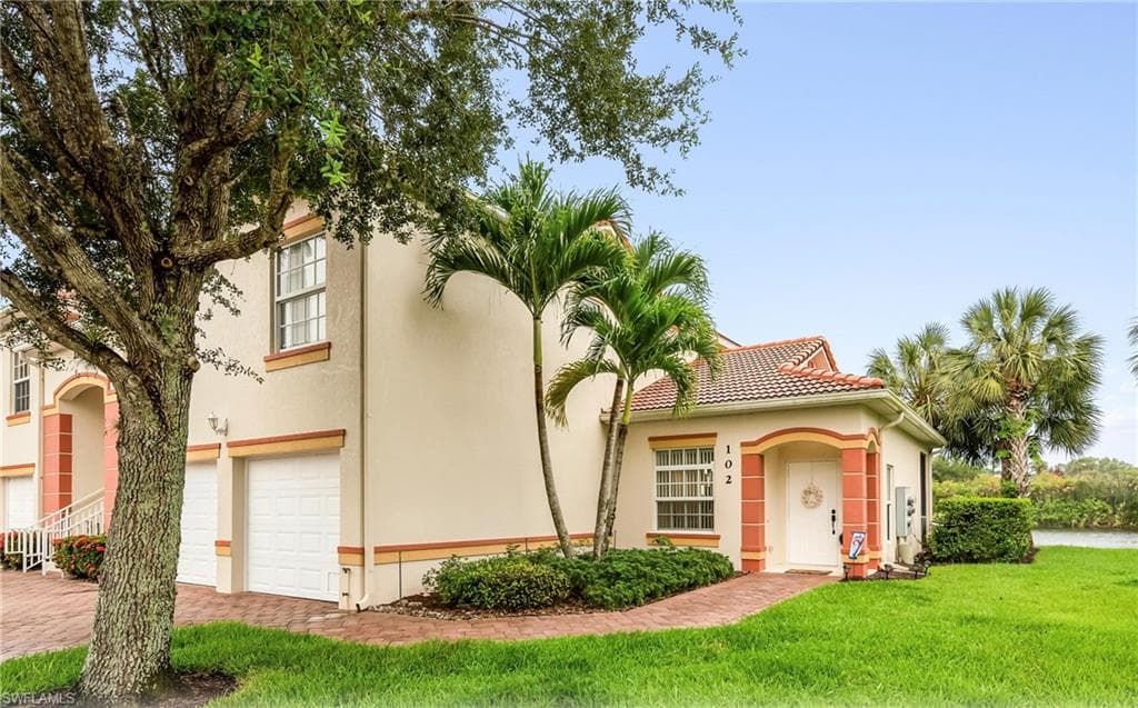 25085 Peacock LN 102-1
