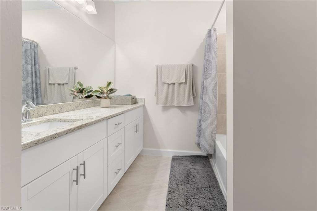 14195 Pine Lodge LN, FORT MYERS FL 33913-19