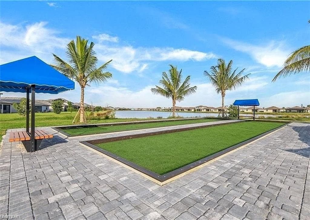 14195 Pine Lodge LN, FORT MYERS FL 33913-33