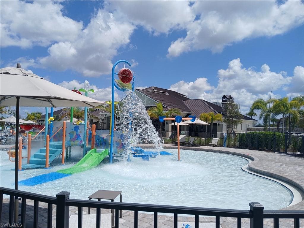 14195 Pine Lodge LN, FORT MYERS FL 33913-28