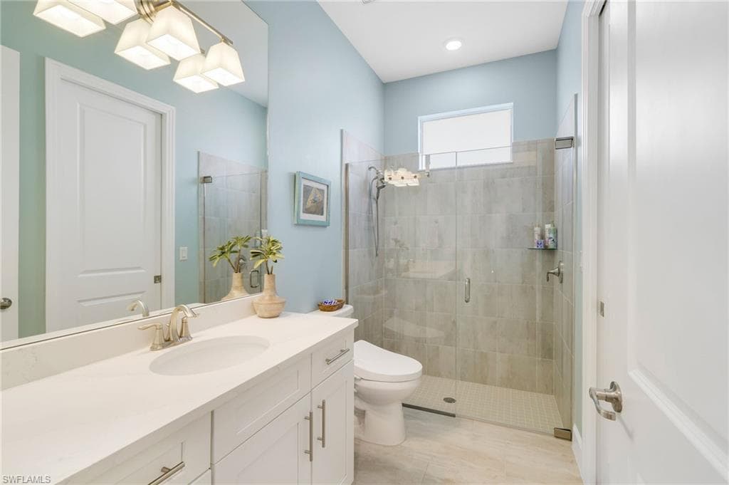 18540 Wildblue BLVD, FORT MYERS FL 33913-25