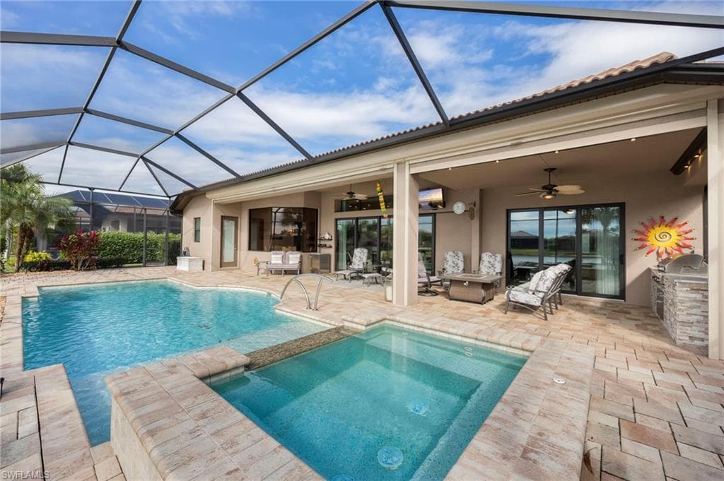 23141 Sanabria LOOP, BONITA SPRINGS FL 34135-21