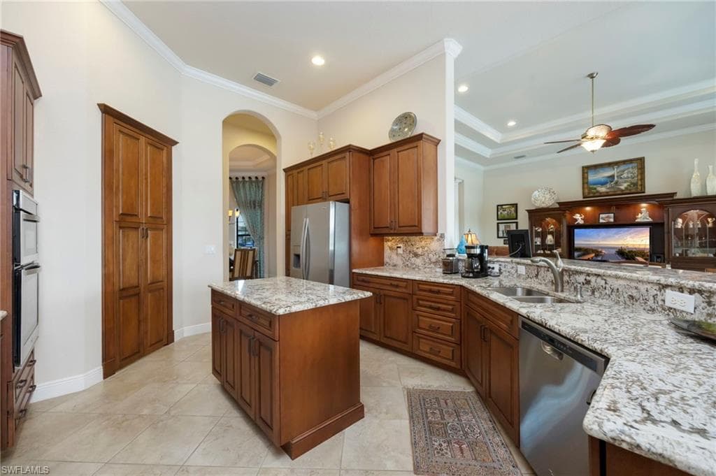 23141 Sanabria LOOP, BONITA SPRINGS FL 34135-4