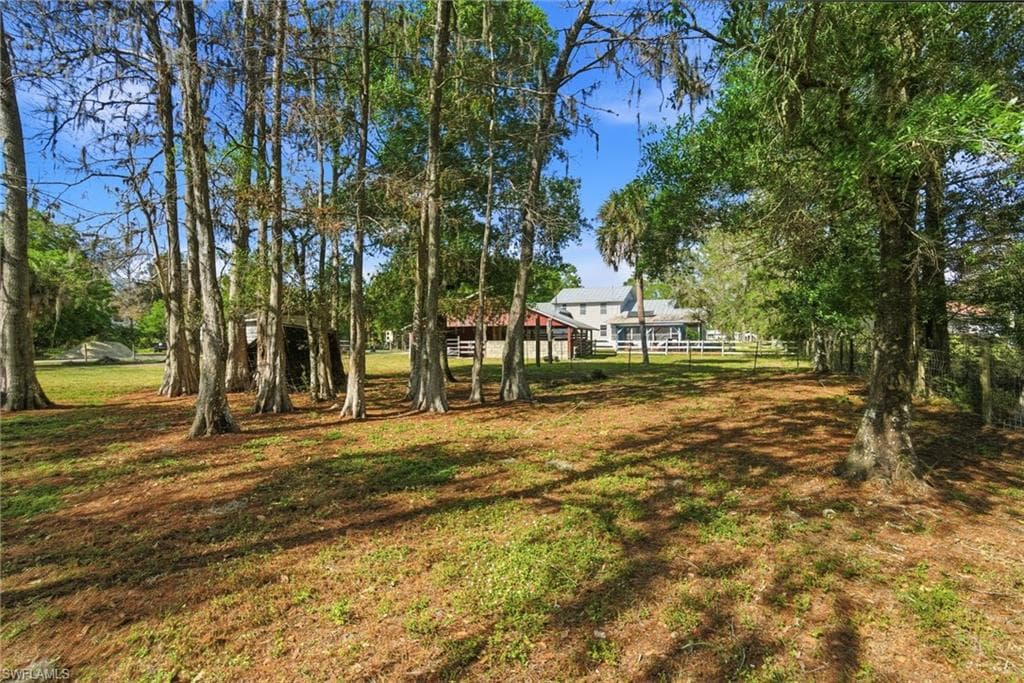 5860 Dogwood WAY, NAPLES FL 34116-15