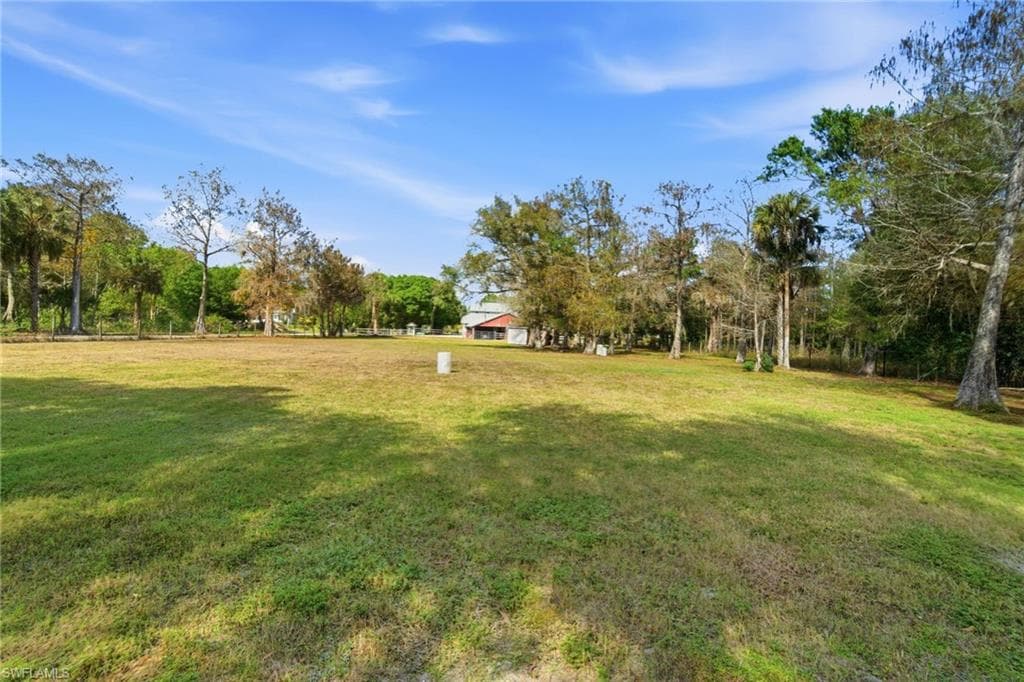 5860 Dogwood WAY, NAPLES FL 34116-19